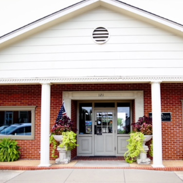 Exterior Singing River Dentistry office in Tuscumbia, AL.